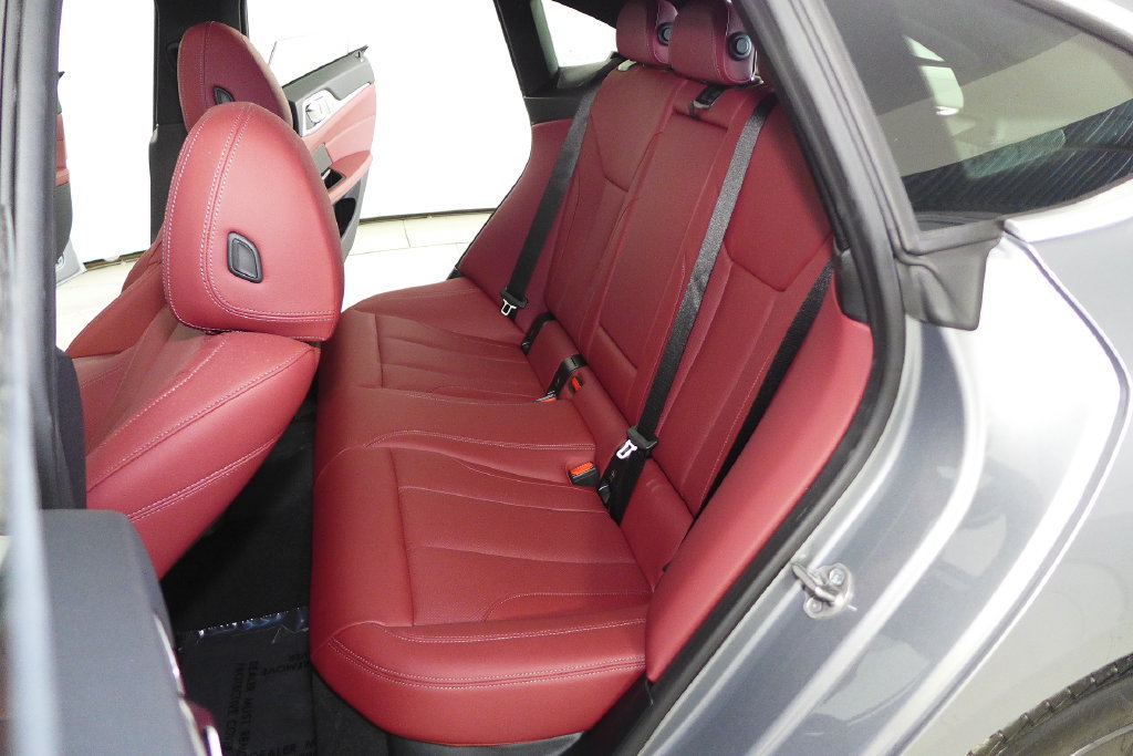 Certified 2024 BMW i4 eDrive40 w/ Premium Package RWD image 21