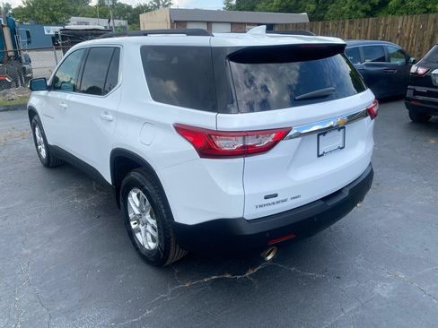 Used 2021 Chevrolet Traverse LT AWD/4WD image 6