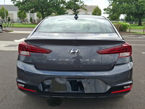 Used 2020 Hyundai Elantra Value Edition FWD image 5