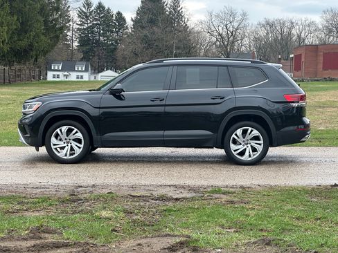 Used 2021 Volkswagen Atlas SE image 3