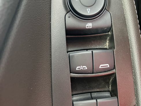 Used 2025 Buick Encore GX Avenir w/ Avenir Technology Package FWD image 13