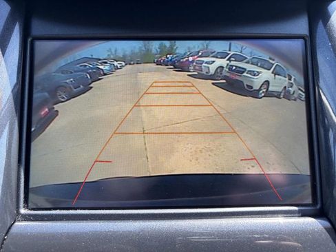 Used 2016 Chevrolet Impala LT w/ Leather Package FWD image 20