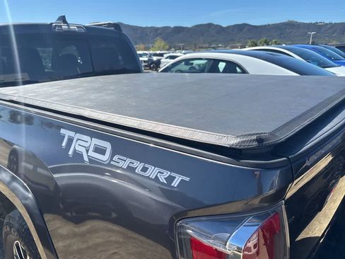 Used 2023 Toyota Tacoma TRD Sport w/ TRD Premium Sport Package image 7