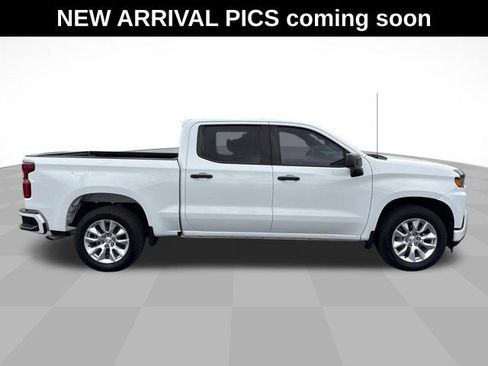 Used 2022 Chevrolet Silverado 1500 Custom image 4