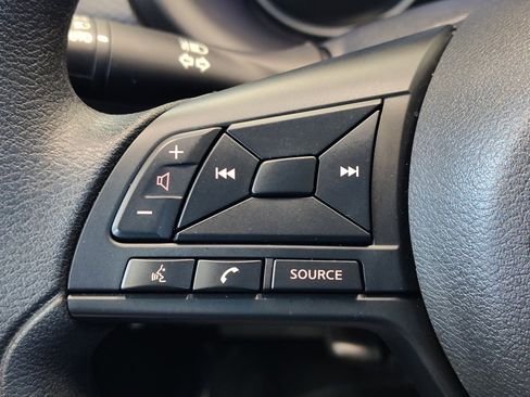Certified 2025 Nissan Kicks Play S FWD image 18
