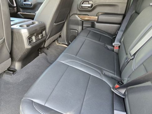 Used 2021 Chevrolet Silverado 1500 LT Trail Boss AWD/4WD image 27