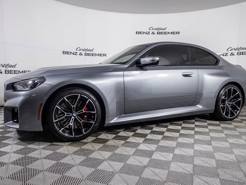 Used 2025 BMW M2 w/ Lighting Package image 9