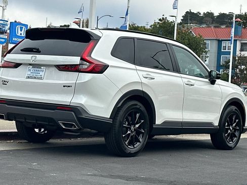 Used 2026 Honda CR-V Sport image 3