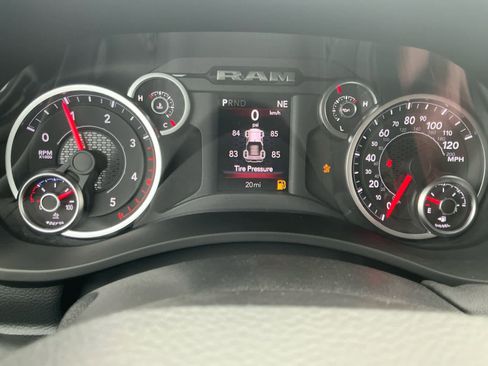 New 2026 RAM 2500 Big Horn AWD/4WD image 19