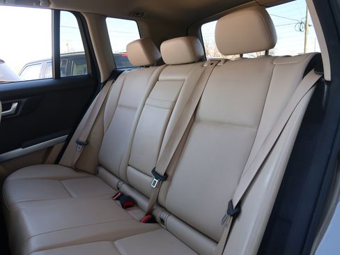 Used 2013 Mercedes-Benz GLK 250 4MATIC 4dr GLK 250 BlueTEC image 30