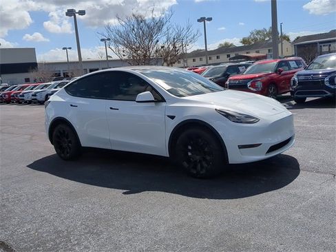 Used 2023 Tesla Model Y Long Range image 4