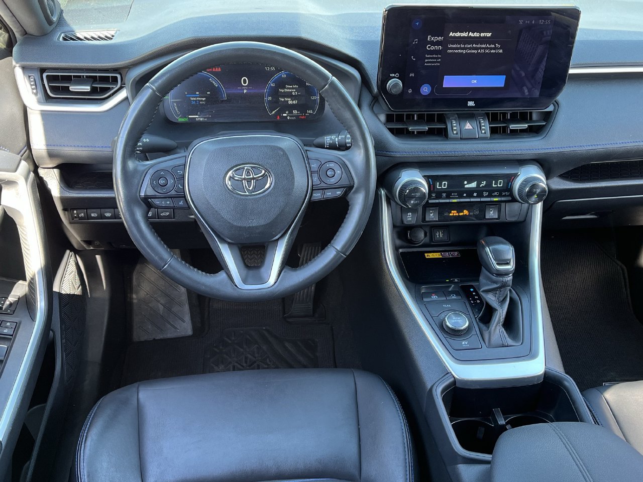 Used 2023 Toyota RAV4 XSE AWD/4WD image 10