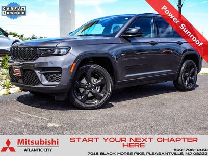 Used 2023 Jeep Grand Cherokee Altitude