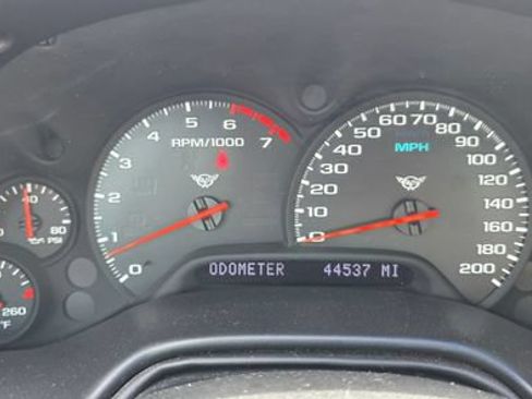 Used 2002 Chevrolet Corvette Convertible w/ Preferred Equipment Group2 RWD image 12