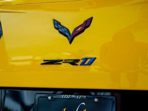Used 2019 Chevrolet Corvette ZR1 RWD image 51