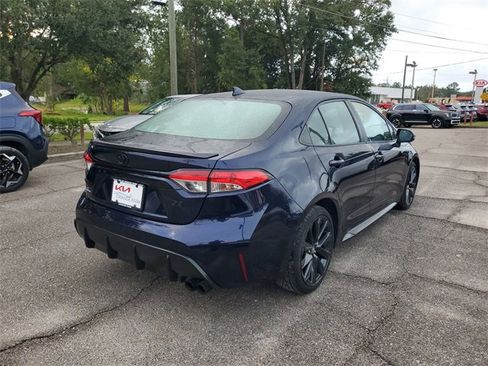 Used 2024 Toyota Corolla SE image 2