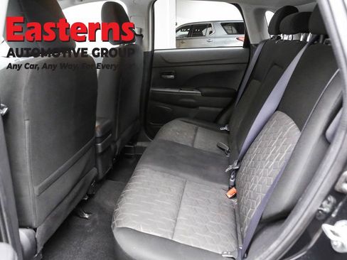 Used 2023 Mitsubishi Outlander Sport ES AWD/4WD image 20