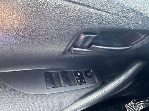 Used 2024 Toyota Corolla LE FWD image 18