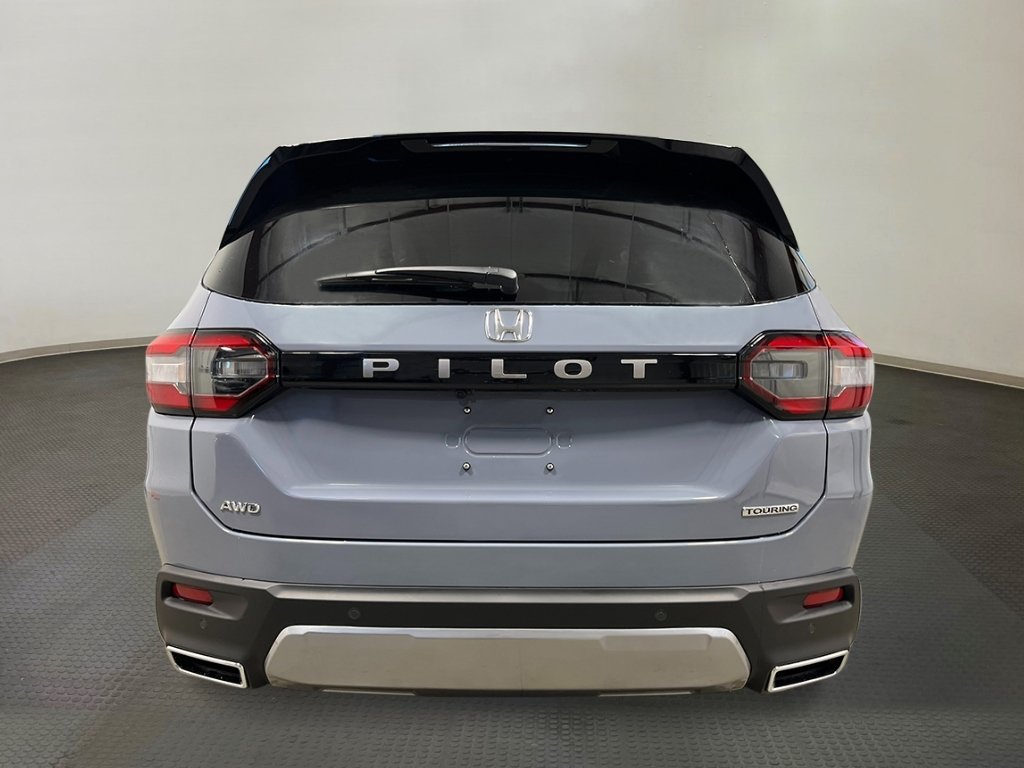 New 2026 Honda Pilot Touring image 4