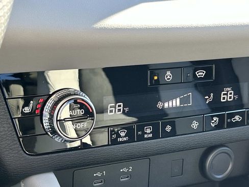 New 2026 Mitsubishi Outlander SE image 29