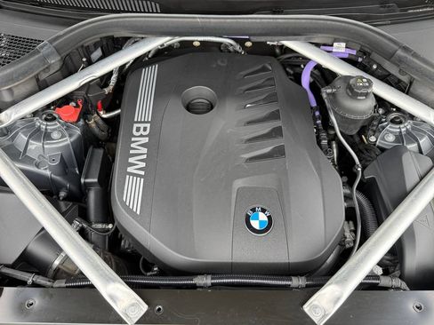 Used 2024 BMW X5 xDrive40i w/ Premium Package AWD/4WD image 37