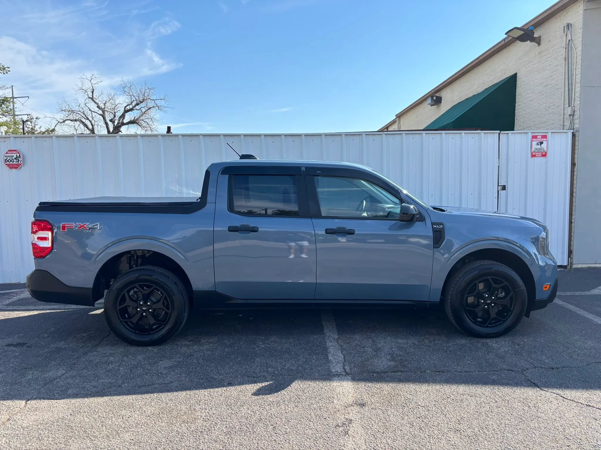 Used 2025 Ford Maverick XLT w/ XLT Luxury Package AWD/4WD image 12