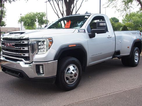 Used 2022 GMC Sierra 3500 SLE w/ SLE Convenience Package AWD/4WD image 3