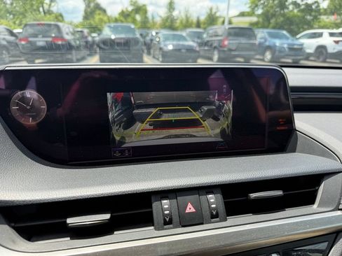 Used 2021 Lexus ES 250 w/ Premium Package AWD/4WD image 12