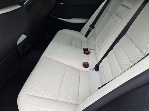 Used 2021 Lexus IS 350 F Sport w/ Navigation Package image 9