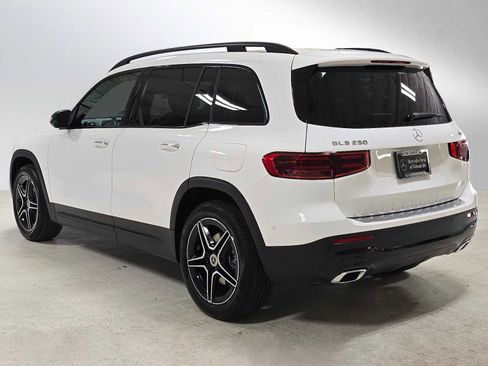 New 2026 Mercedes-Benz GLB 250 4MATIC image 5