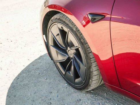 Used 2024 Tesla Model 3 Performance AWD/4WD image 18
