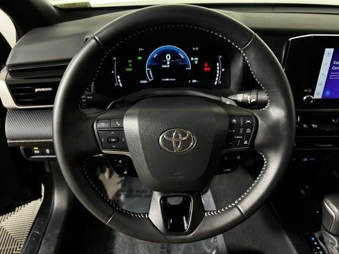 Certified 2025 Toyota Camry SE image 15