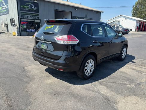 Used 2016 Nissan Rogue S FWD image 7