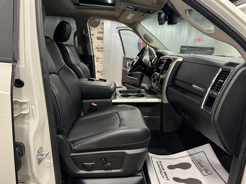 Used 2018 RAM 3500 Laramie w/ Snow Chief Group AWD/4WD image 36