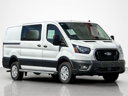 Used 2024 Ford Transit 250 Low Roof w/ Exterior Upgrade Package image 7