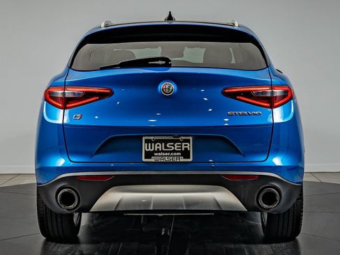 Used 2019 Alfa Romeo Stelvio Ti Lusso w/ Quick Order Package 22X Lusso AWD/4WD image 6
