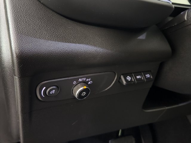 Used 2022 Buick Envision Avenir w/ Technology Package II AWD/4WD image 23
