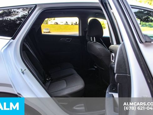 Used 2025 Kia Sportage LX FWD image 18