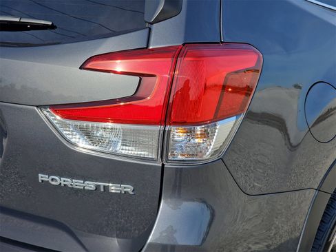 Used 2023 Subaru Forester Limited image 37