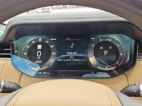 Used 2023 Land Rover Range Rover SE AWD/4WD image 20