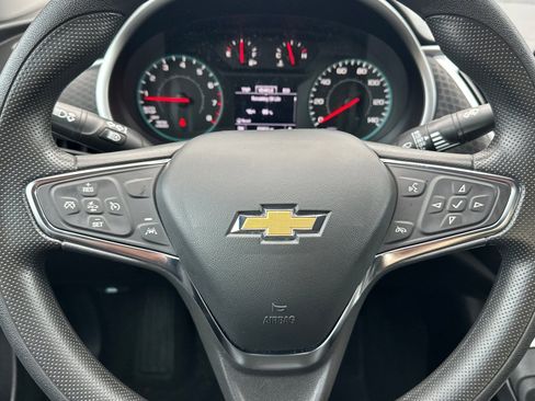 Used 2024 Chevrolet Malibu LT image 24