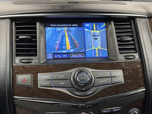 Used 2017 INFINITI QX80 4WD image 14