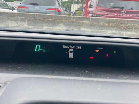 Used 2013 Toyota Prius C Two FWD image 15