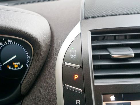 Used 2019 Lincoln MKC Premiere image 22