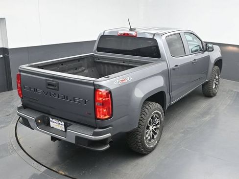 Used 2022 Chevrolet Colorado W/T w/ WT Convenience Package AWD/4WD image 36
