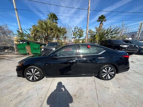 Used 2020 Nissan Altima 2.5 SL FWD image 3