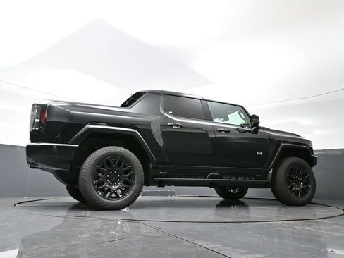 New 2025 GMC Hummer EV 2X w/ LPO, Sport Package image 45