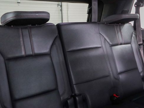 Used 2024 Chevrolet Tahoe RST image 33