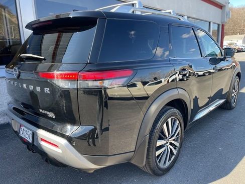Used 2022 Nissan Pathfinder Platinum w/ Cargo Package image 6