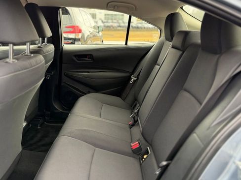 Used 2024 Toyota Corolla LE image 6